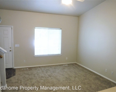 8585 W Wall Dr - Photo Thumbnail 1