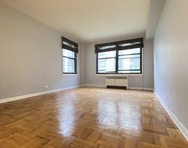 98-51 64th Avenue - Photo Thumbnail 10