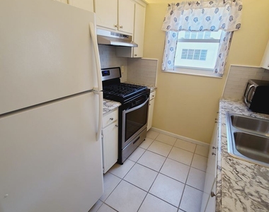 5521 80th Street North, Unit #311 - Photo Thumbnail 20