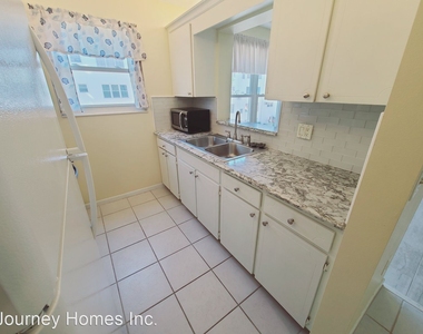 5521 80th Street North, Unit #311 - Photo Thumbnail 21