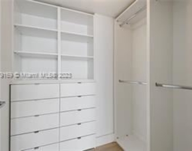 400 Sunny Isles Blvd Apt 102 - Photo Thumbnail 5