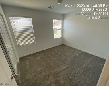 12334 Silvana Street - Photo Thumbnail 19