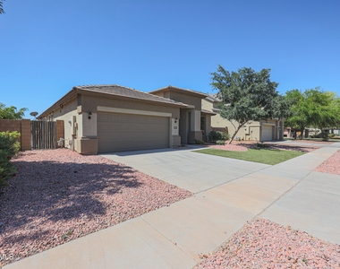 11863 W Alvarado Road - Photo Thumbnail 0