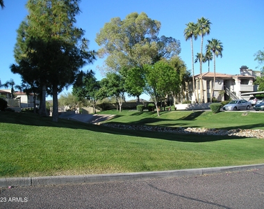 10410 N Cave Creek Road - Photo Thumbnail 2