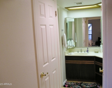 10410 N Cave Creek Road - Photo Thumbnail 9