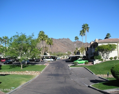 10410 N Cave Creek Road - Photo Thumbnail 12