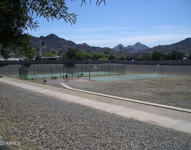 10410 N Cave Creek Road - Photo Thumbnail 16