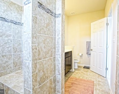 42650 Alicia Terrace - Photo Thumbnail 22