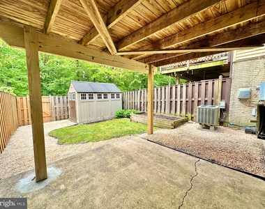 6269 Rathlin Drive - Photo Thumbnail 28