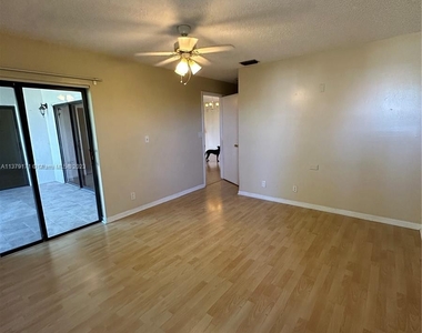 10141 W Sunrise Blvd - Photo Thumbnail 11