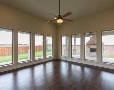 4290 Pebble Creek Court - Photo Thumbnail 18