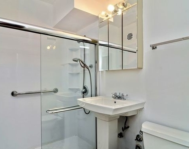 3410 N Lake Shore Drive - Photo Thumbnail 6