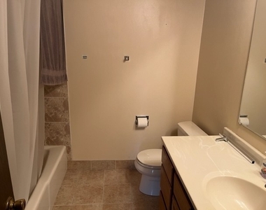 13619 Lavergne Avenue - Photo Thumbnail 21