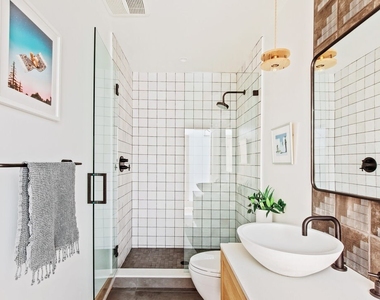6017 La Prada St - Photo Thumbnail 8
