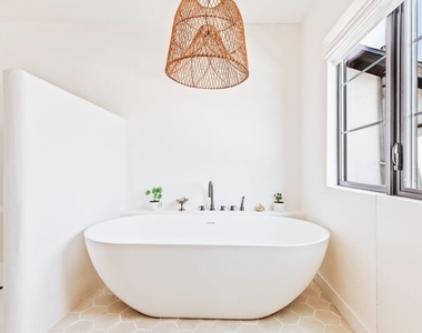6017 La Prada St - Photo Thumbnail 13