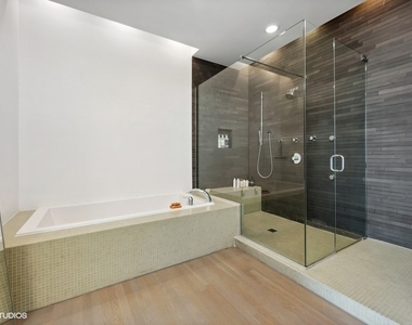 2157 W Division Street #401 - Photo Thumbnail 13