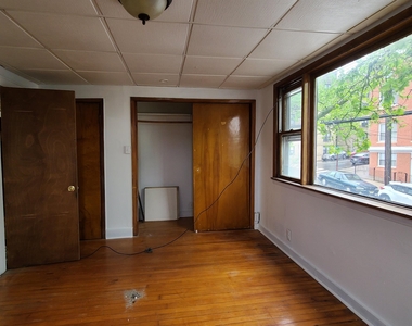 311 Liberty Ave - Photo Thumbnail 6