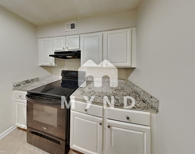 3948 Kerwin Dr - Photo Thumbnail 5