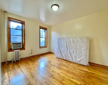 281 Crown Street - Photo Thumbnail 3