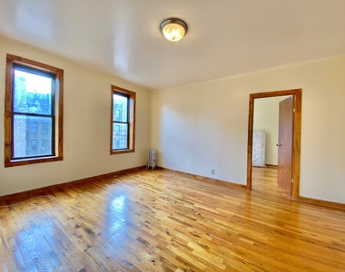 281 Crown Street - Photo Thumbnail 2
