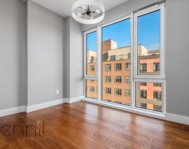 853 Lexington Avenue - Photo Thumbnail 8