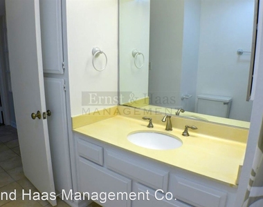 3727 Country Club Dr. Unit 12 - Photo Thumbnail 24