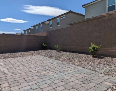 7075 Baza Avenue - Photo Thumbnail 28