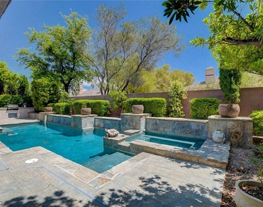 204 Valiente Street - Photo Thumbnail 52