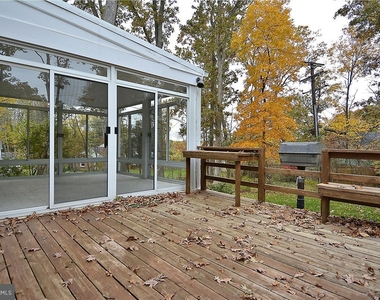 11124 Post House Ct - Photo Thumbnail 2