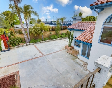 645 Irvine Avenue - Photo Thumbnail 20