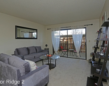 4420-4440 Oakhollow Drive - Photo Thumbnail 16