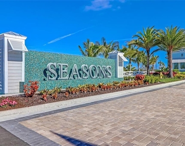 16717 Seasons Coast Dr - Photo Thumbnail 3