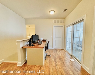 2304 Margraf Circle - Photo Thumbnail 20