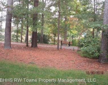 603 Sawgrass Lane - Photo Thumbnail 15