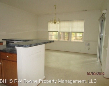 603 Sawgrass Lane - Photo Thumbnail 3