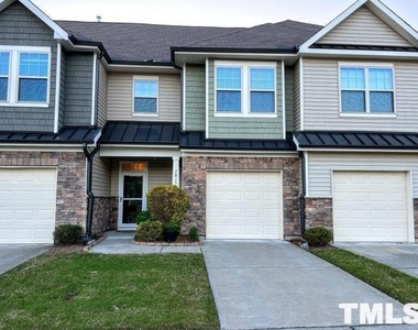 7815 Elmshire Way - Photo Thumbnail 0