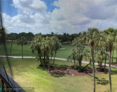 2460 Deer Creek Country Club Blvd - Photo Thumbnail 10