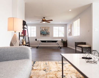 5801 Orange Ave - Photo Thumbnail 28