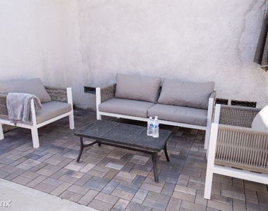 5801 Orange Ave - Photo Thumbnail 14