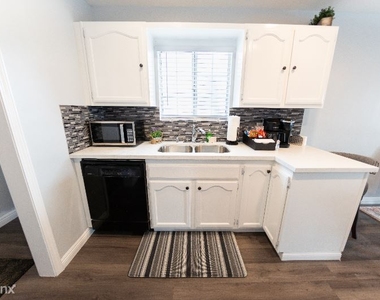 5801 Orange Ave - Photo Thumbnail 42