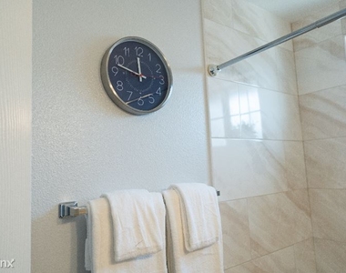 5801 Orange Ave - Photo Thumbnail 74