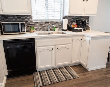 5801 Orange Ave - Photo Thumbnail 51