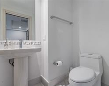 801 S Miami Ave Unit 1408 - Photo Thumbnail 26