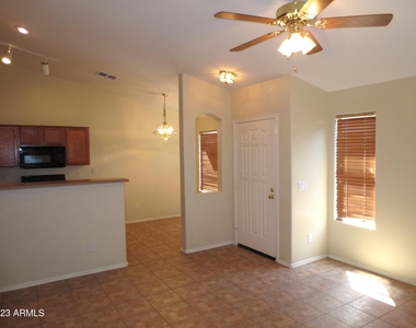 12810 W La Reata Avenue - Photo Thumbnail 3