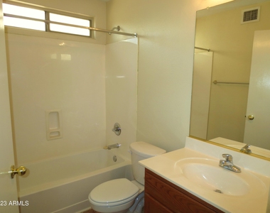 12810 W La Reata Avenue - Photo Thumbnail 16