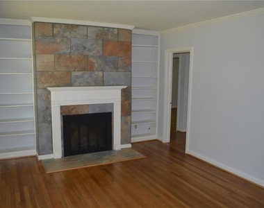 2381 Eastway Road - Photo Thumbnail 13