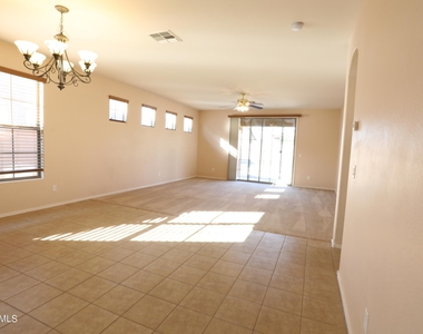 15988 W Yavapai Street - Photo Thumbnail 10