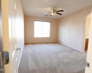 15988 W Yavapai Street - Photo Thumbnail 13