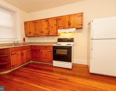 3-1 Glenwood Ave #1 - Photo Thumbnail 8