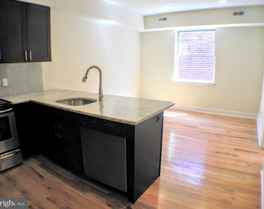 1242 Point Breeze Avenue - Photo Thumbnail 2